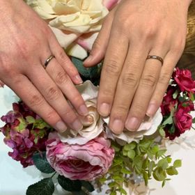 【TANZO.(鍛造指輪)の口コミ】 シンプルなデザインの指輪を探していて、色もデザインも刻印もたくさん細…