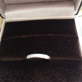 【アイプリモ(I-PRIMO)の口コミ】 仕事で付けれないので特別感を出すために、ダイヤが付いてるのを選んだ。…