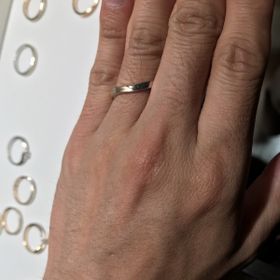【杢目金屋(もくめがねや)の口コミ】 指輪はこれ以外もデザイン性があり、他の人とは被らたくない人にはおすす…