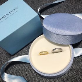 【【閉業】フラー・ジャコー(FURRER-JACOT)の口コミ】 何十種類もの指輪を試着させて頂きましたが、つけ心地の滑らかさに惹かれ…