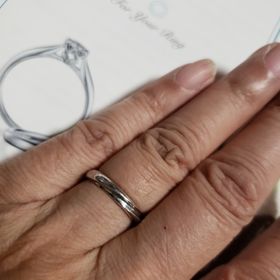 【銀座ダイヤモンドシライシの口コミ】 何店舗かネットで探して居ましたが、他の店舗は若い人向けが多く可愛らし…