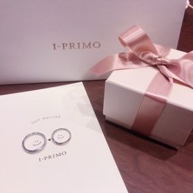 【アイプリモ(I-PRIMO)の口コミ】 最初はペアで考えていたのですが、実際に試着するとお互いに好みの形や太…