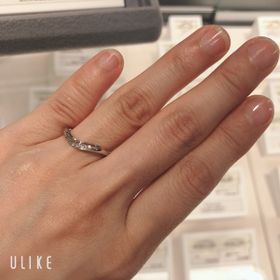 【ケイウノ ブライダル(K.UNO BRIDAL)の口コミ】 ルミナーレというデザインで、私が付けさせていただいたものは、全体はプ…