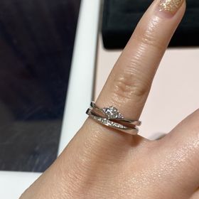 【TRECENTI(トレセンテ)の口コミ】 エンゲージリングと非常にマッチしていました。着け心地も非常に良かった…