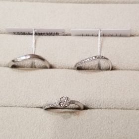 【TRECENTI(トレセンテ)の口コミ】 個人的にあまり石座の高いものが好きではないので、石座が低めで洋服など…