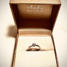 【アネリディギンザ(ANELLI DI GINZA)の口コミ】 ピンクゴールドが好きで
プラチナのみの指輪は
考えていませんでした。

I…