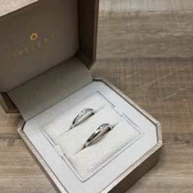 【TRECENTI(トレセンテ)の口コミ】 ゆるやかなウェーブに沿ってダイヤが配置されたデザインが大好きで、トレ…