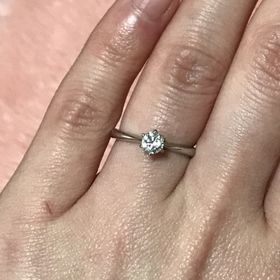 【アイプリモ(I-PRIMO)の口コミ】 店舗に行く前からパンフレットをみて、2つに絞っていました。そのうち2つ…