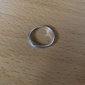 【THE KISS(ザ・キッス)の口コミ】 価格もちょうど良かったし、パートナーの好みのシンプルすぎるのにも合っ…