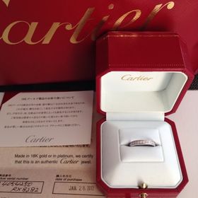 【カルティエ(Cartier)の口コミ】 出かける際にも気軽に付けれるタイプのデザインを探していた点と結婚指輪…