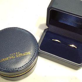 【銀座ダイヤモンドシライシの口コミ】 普段アクセサリーを全く着けないので、着け心地が良く派手すぎないデザイ…