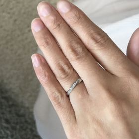 【銀座ダイヤモンドシライシの口コミ】 カタログを見たときから気になっていましたが、店頭で実際に見てほぼ即決…