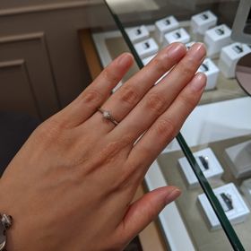 【ラザール ダイヤモンド(LAZARE DIAMOND)の口コミ】 何店舗か回ったあとにラザールダイヤモンドさんにお伺いしましたが、なん…