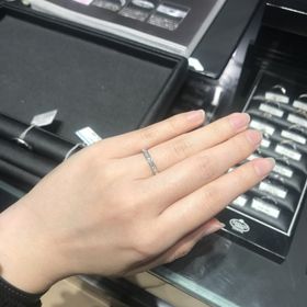 【エクセルコダイヤモンド(EXELCO DIAMOND)の口コミ】 エタニティリングか、某ハイブランドのデザインリングで検討していました…
