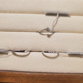 【TRECENTI(トレセンテ)の口コミ】 デザインが気に入ったものがあったのと、値段も初回来店割引で予算内に収…