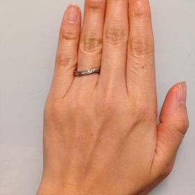 【銀座ダイヤモンドシライシの口コミ】 長く使うものだと思ったので、
1とにかく気に入ったもの
2アフターフォロ…