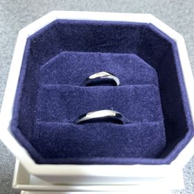 【4℃ BRIDAL(ヨンドシーブライダル)の口コミ】 欲しいと思った時からネットで妻が色々調べていて、これって思い実際に店…