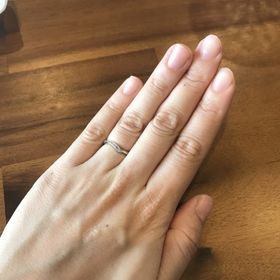 【VENUS TEARS(ヴィーナスティアーズ)の口コミ】 結婚指輪は最初どこのメーカーにするか非常に悩みました。種類が多すぎて…