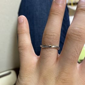 【エクセルコダイヤモンド(EXELCO DIAMOND)の口コミ】 妻と指輪を見に行った際に、
できればペアでと考えており、時間をかけて色…