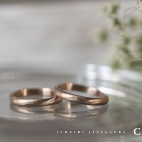 【Cayof(カヨフ)の口コミ】 シンプルな中にこだわりを詰め込められる、のが決め手でした。
クラフト感…