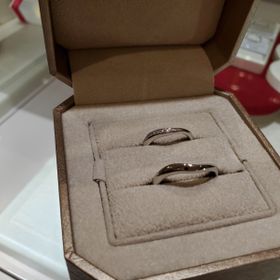 【TRECENTI(トレセンテ)の口コミ】 着け心地が良く、指輪を着けていても違和感がなかったことが決め手です。…