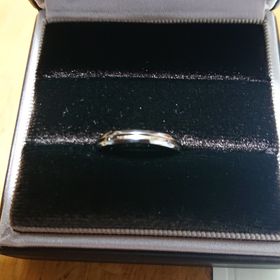 【アイプリモ(I-PRIMO)の口コミ】 二色の指輪が気に入ったので、数件お店をさがし、
そのなかで１番気に入っ…