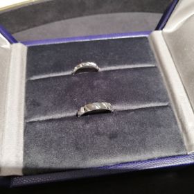 【ショーメ(CHAUMET)の口コミ】 店員さんがショーメの歴史を伝えてくれながら指輪選びを手伝ってください…