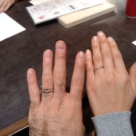 【TRECENTI(トレセンテ)の口コミ】 シンプルなデザインで良かったです。
デザインが可愛かったです。
着け心…