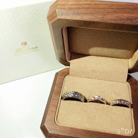 【Makana(マカナ)の口コミ】 たくさんの結婚指輪の中から、デザインや着け心地がとてもよかったマカナ…