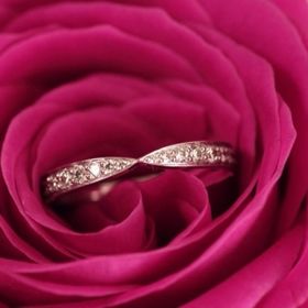 【ティファニー(Tiffany & Co.)の口コミ】 結婚指輪は憧れのティファニーと決めていました。他のブランドは一切見ず…