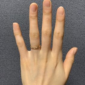 【ケイウノ ブライダル(K.UNO BRIDAL)の口コミ】 元々ピンクゴールドの指輪が欲しく、男性も違和感なくつけれる指輪だと思…