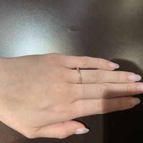 【TRECENTI(トレセンテ)の口コミ】 ダイヤモンドの
品質がよく詰めが狭いので
キラキラしていて綺麗です。
他…