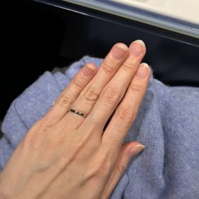 【銀座ダイヤモンドシライシの口コミ】 シンプルな指輪が欲しくて探していたところ、担当の方が用意してください…