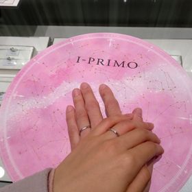 【アイプリモ(I-PRIMO)の口コミ】 色んな形がありますが、シンプルなデザインが良かったので、たくさん試着…