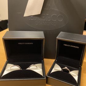 【エクセルコダイヤモンド(EXELCO DIAMOND)の口コミ】 デザインをスタッフさんと数時間いろいろ試しながら相談させて頂きました…