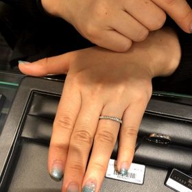 【ラザール ダイヤモンド(LAZARE DIAMOND)の口コミ】 ダイヤモンドが大変美しいです。とてもきれいでありこちらの店舗での試着…