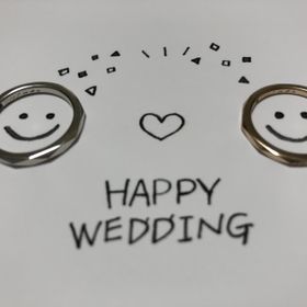 【HOSHI no SUNA 星の砂(ほしのすな)の口コミ】 元々多面カットの指輪を探していて、店員さんに勧めていただきました。シ…