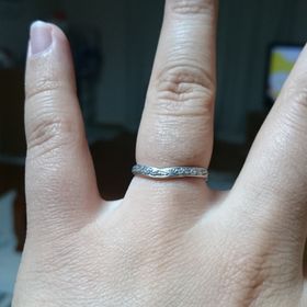 【CAFERING(カフェリング)の口コミ】 旦那とペアリングで探していました。
旦那の指が太くてなかなか入る物が無…