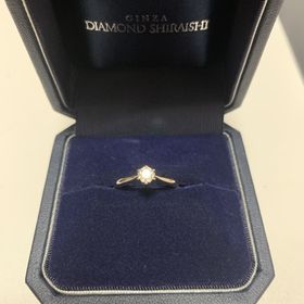 【銀座ダイヤモンドシライシの口コミ】 シンプルでダイヤモンドがきれいに見えるデザインのものを探しておりまし…