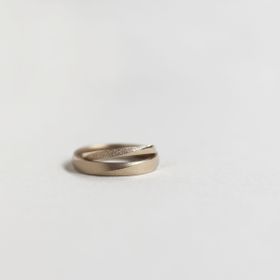 【mina.jewelry(ミナジュエリー)の口コミ】 形、色、デザイン、全て自分たちで決めれるところがとてもよかったです。…