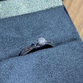 【ラザール ダイヤモンド(LAZARE DIAMOND)の口コミ】 やはり何と言っても世界三大カッターズブランドならではのこだわりと、ダ…