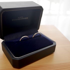 【銀座ダイヤモンドシライシの口コミ】 ネットの画像検索で気に入る結婚指輪のデザインを探してて、その時見つけ…
