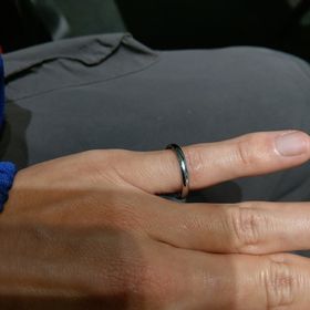 【アイプリモ(I-PRIMO)の口コミ】 どのリングも非常に素敵で魅力や存在感があり、悩んだのですが、指輪のデ…