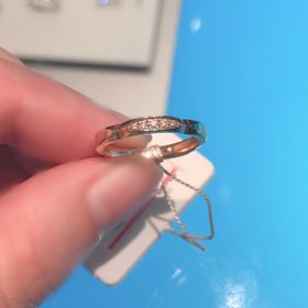 【【閉業】フラー・ジャコー(FURRER-JACOT)の口コミ】 見た目もシンプルであるも、地味すぎないデザインで気に入りました。なに…