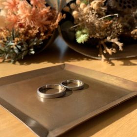 【CRAFY(クラフィ)の口コミ】 2人のイメージに合ったものがシルバーのマットでした。またお店で今まで作…