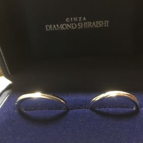 【銀座ダイヤモンドシライシの口コミ】 ・ダイヤモンドが他より良かった
実際に顕微鏡を使って輝きを見せてくれた…