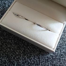 【RosettE(ロゼット)の口コミ】 ふたりとも指輪を普段してなかったので、シンプルなデザインで気に入って…