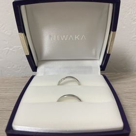 【俄(にわか)の口コミ】 動きがあるデザインに一目惚れして即決いたしました。
ポイントとしてダイ…