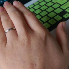 【canal4℃(カナルヨンドシー)の口コミ】 シンプルなものがいいという私のリクエストを元に、旦那さんがデザインを…