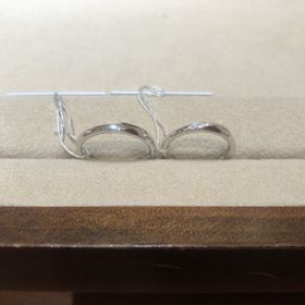 【TRECENTI(トレセンテ)の口コミ】 店舗でカタログを拝見し、好みのストレート型をいくつか試着しました。見…